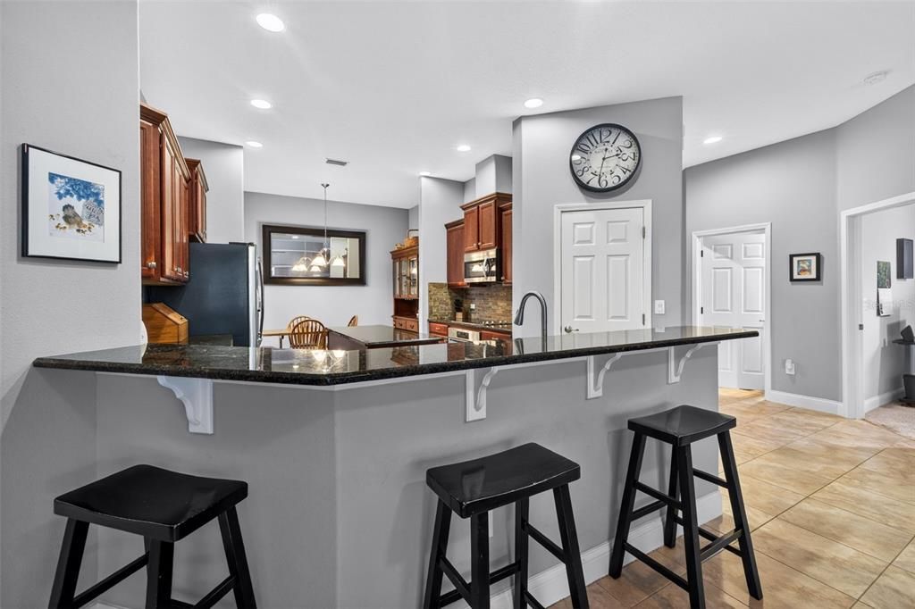 For Sale: $485,000 (4 beds, 3 baths, 2665 Square Feet)