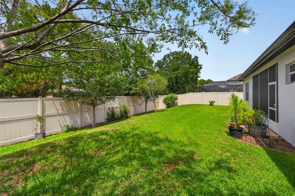 For Sale: $485,000 (4 beds, 3 baths, 2665 Square Feet)
