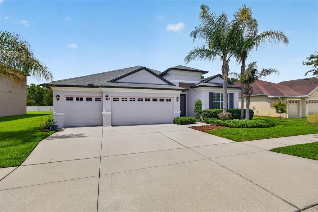 For Sale: $485,000 (4 beds, 3 baths, 2665 Square Feet)