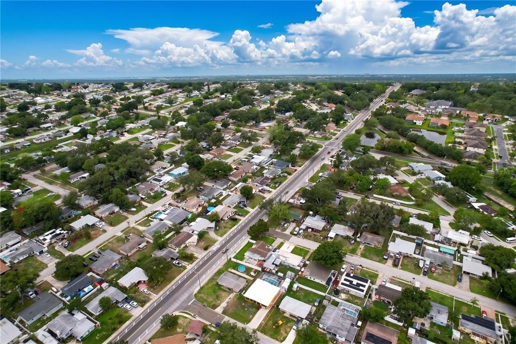 For Sale: $379,900 (2 beds, 2 baths, 1321 Square Feet)