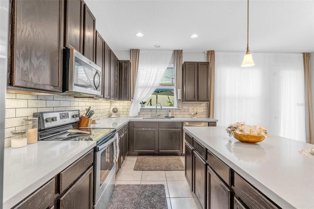 En Venta: $459,000 (3 camas, 2 baños, 1539 Pies cuadrados)
