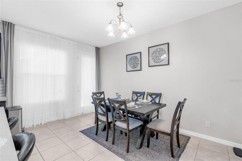 En Venta: $459,000 (3 camas, 2 baños, 1539 Pies cuadrados)