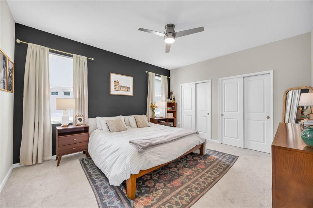 Active With Contract: $450,000 (4 beds, 2 baths, 1644 Square Feet)