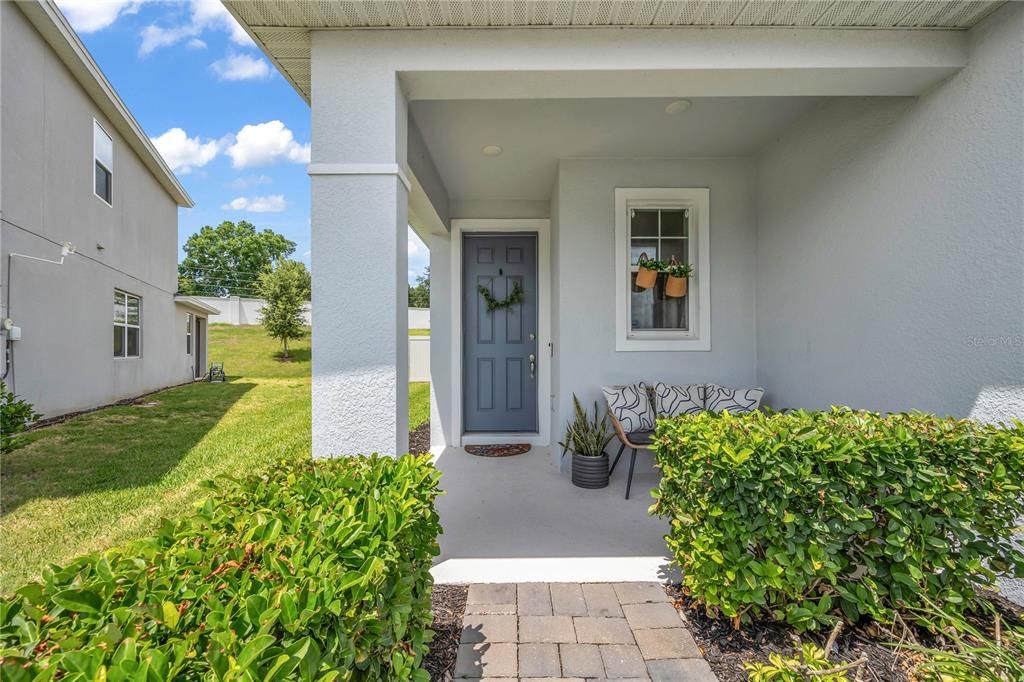 Active With Contract: $450,000 (4 beds, 2 baths, 1644 Square Feet)