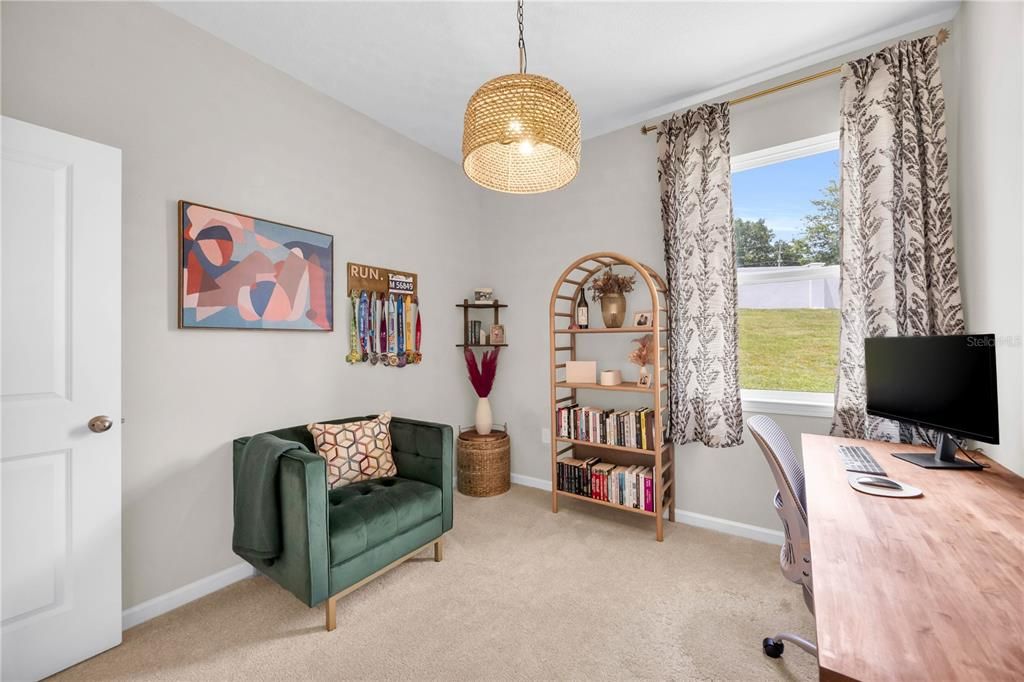 Active With Contract: $450,000 (4 beds, 2 baths, 1644 Square Feet)