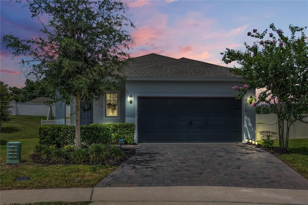 Active With Contract: $450,000 (4 beds, 2 baths, 1644 Square Feet)