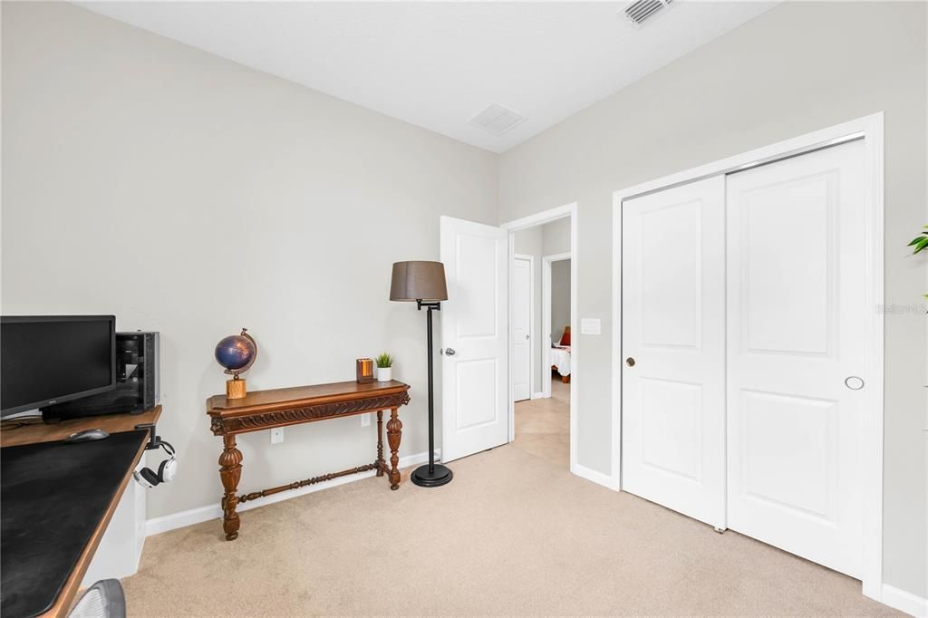 Active With Contract: $450,000 (4 beds, 2 baths, 1644 Square Feet)