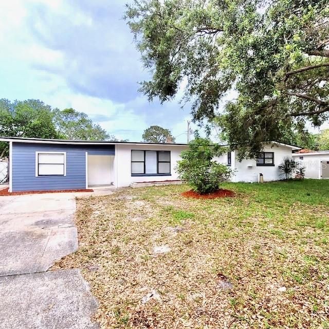 For Sale: $325,000 (4 beds, 3 baths, 1648 Square Feet)