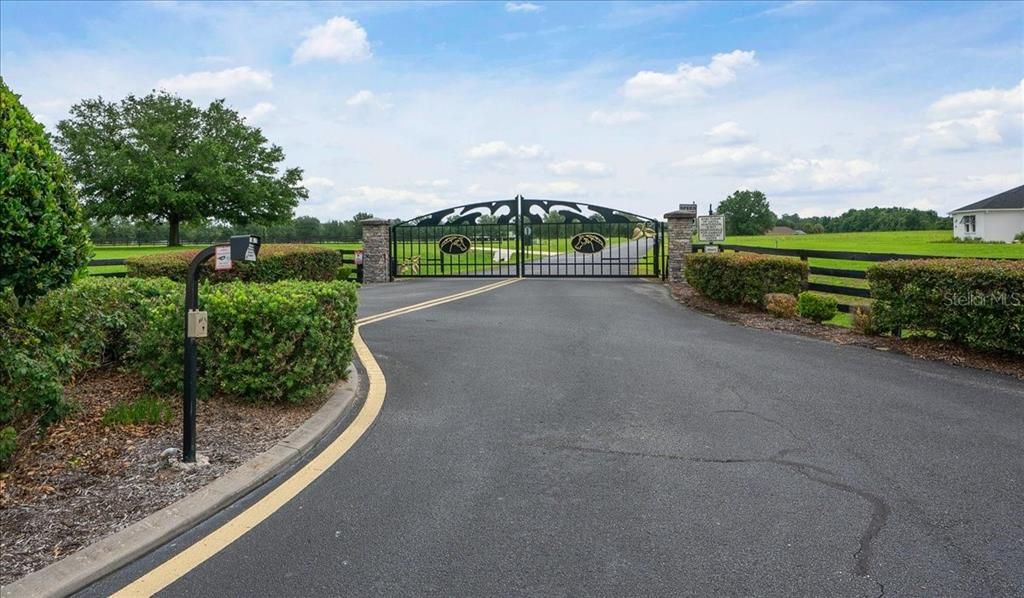 待售: $525,000 (5.00 acres)