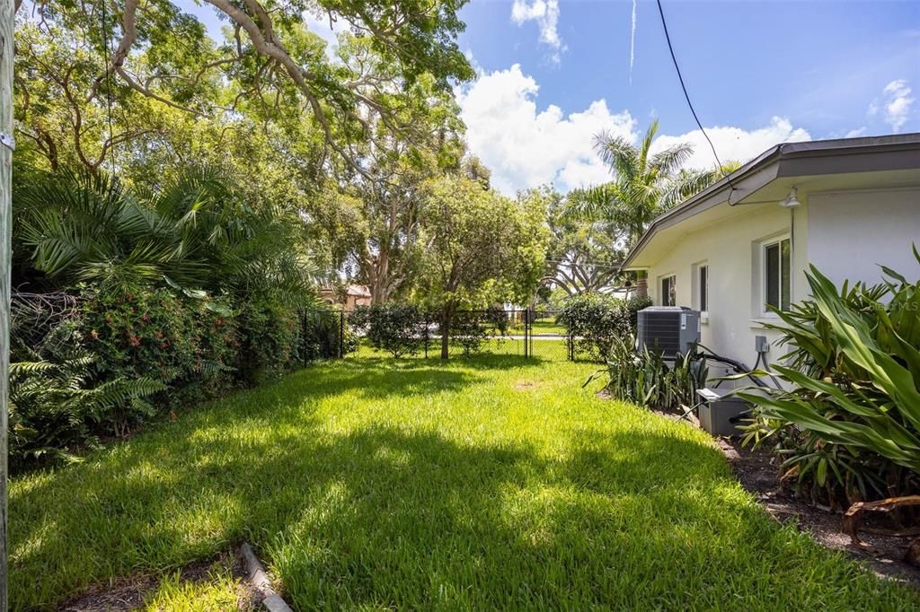 Activo con contrato: $640,000 (2 camas, 2 baños, 1523 Pies cuadrados)