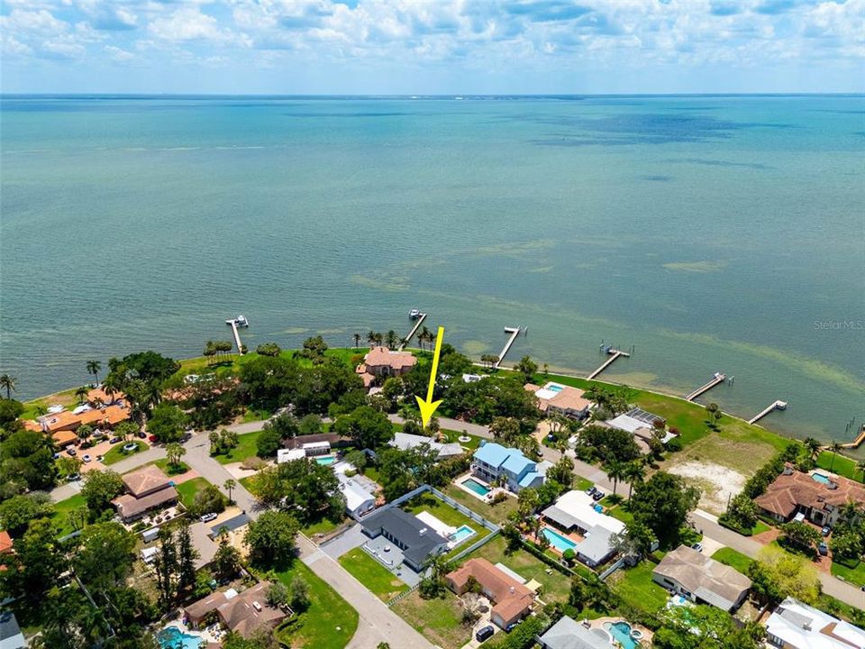 Activo con contrato: $640,000 (2 camas, 2 baños, 1523 Pies cuadrados)