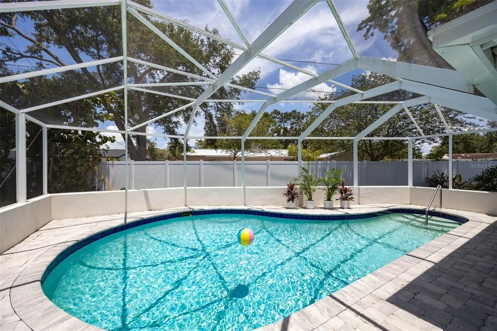 Activo con contrato: $640,000 (2 camas, 2 baños, 1523 Pies cuadrados)