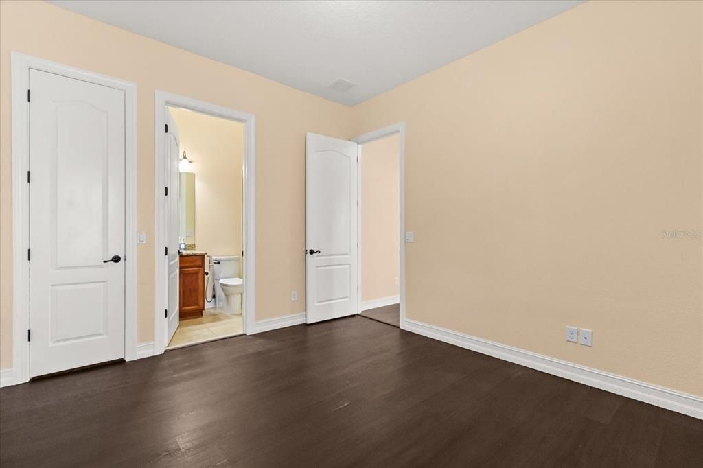 For Rent: $7,800 (5 beds, 4 baths, 3835 Square Feet)