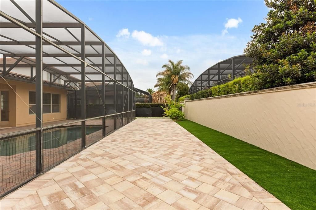 For Rent: $7,800 (5 beds, 4 baths, 3835 Square Feet)