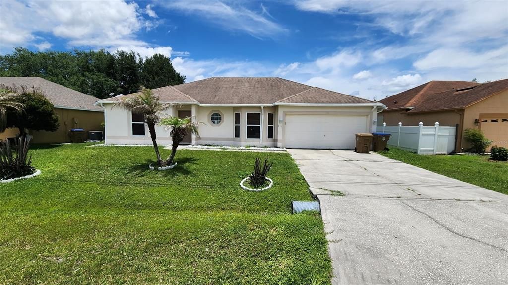 For Sale: $295,000 (3 beds, 2 baths, 1536 Square Feet)