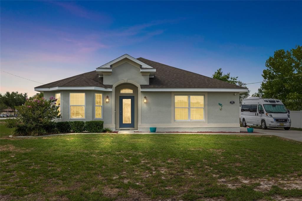 For Sale: $315,000 (3 beds, 2 baths, 1504 Square Feet)