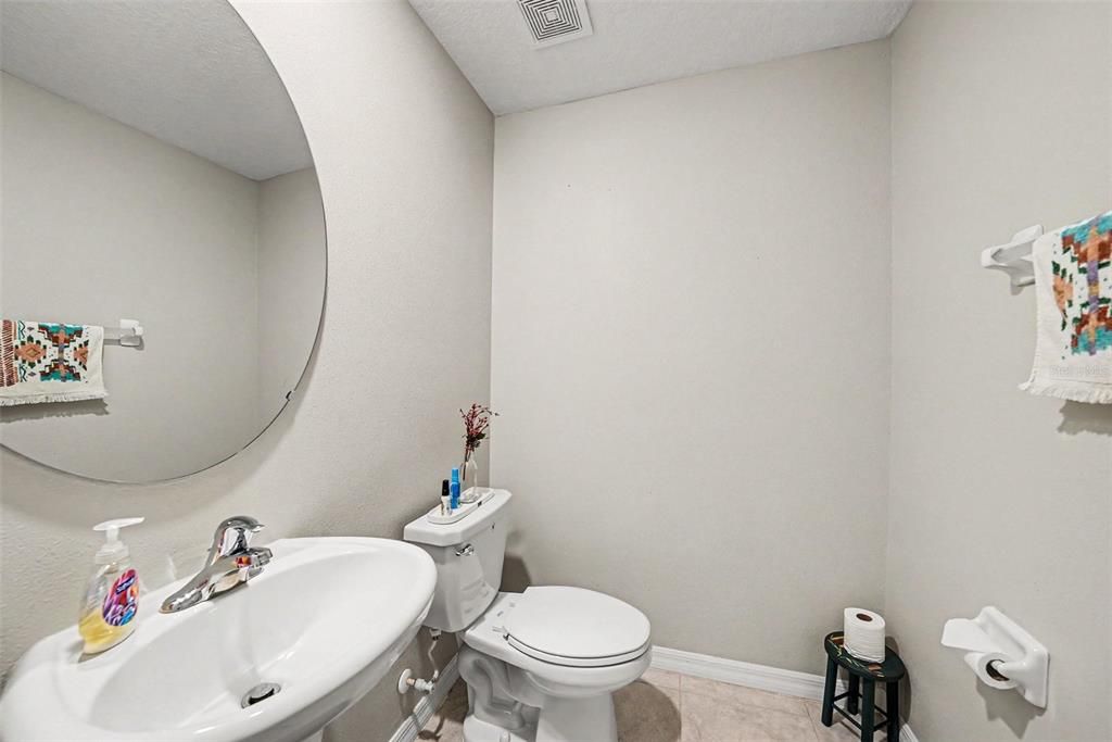 For Sale: $490,000 (4 beds, 2 baths, 2470 Square Feet)