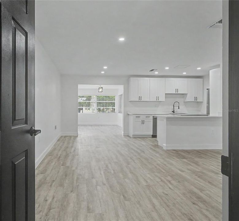 En Venta: $249,900 (2 camas, 2 baños, 1254 Pies cuadrados)