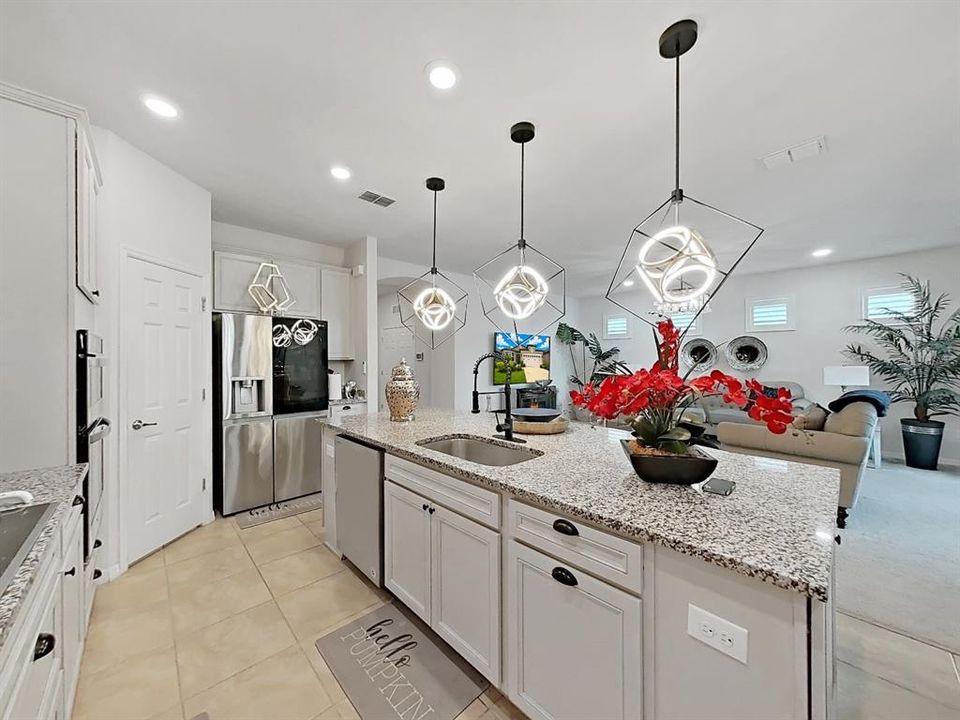 For Sale: $485,000 (3 beds, 2 baths, 1964 Square Feet)