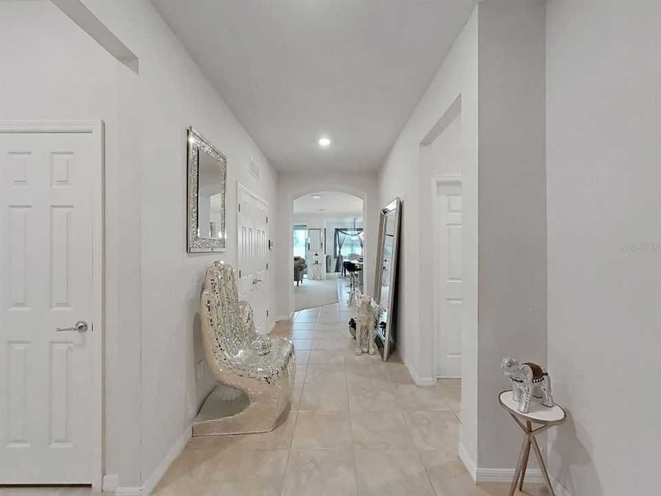 For Sale: $485,000 (3 beds, 2 baths, 1964 Square Feet)
