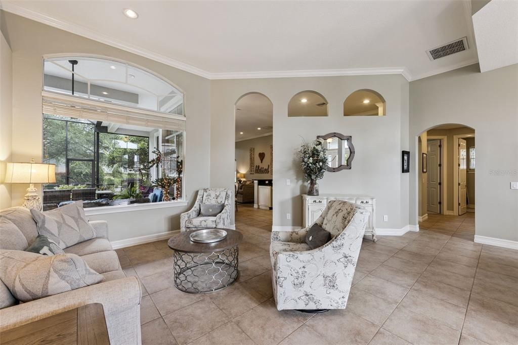 For Sale: $560,000 (4 beds, 3 baths, 2564 Square Feet)