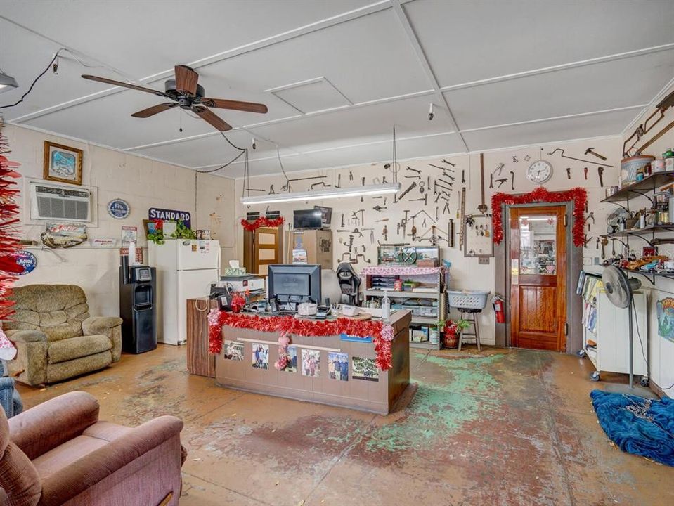 For Sale: $849,000 (0 beds, 0 baths, 4636 Square Feet)