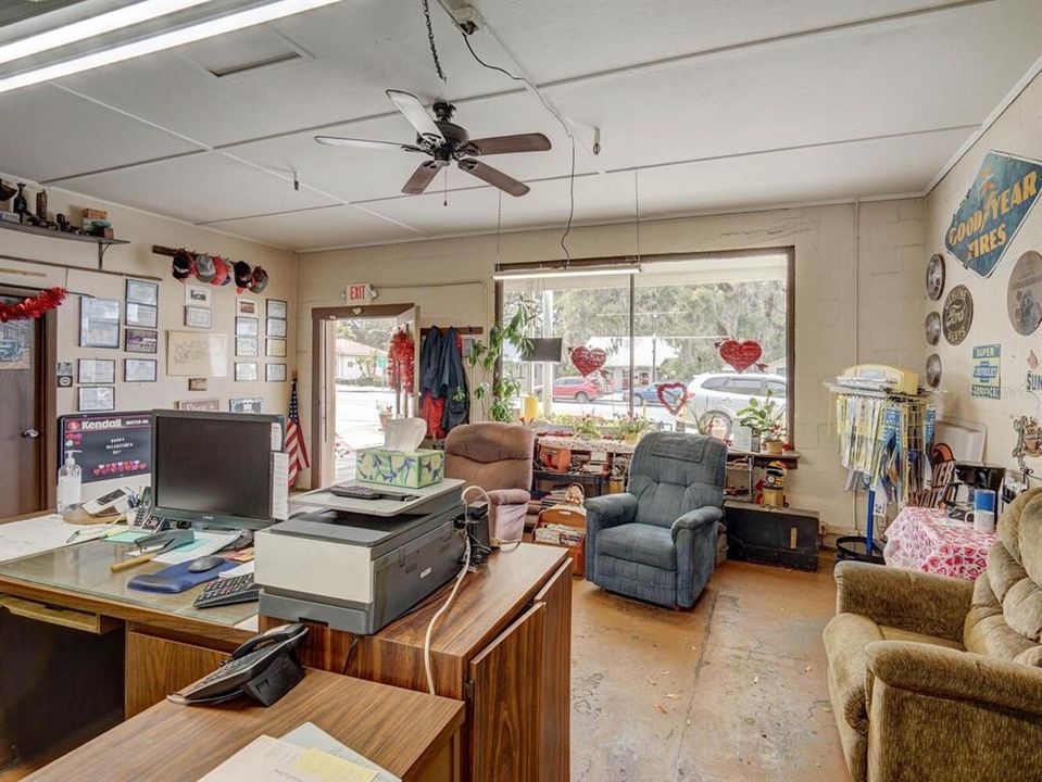 For Sale: $849,000 (0 beds, 0 baths, 4636 Square Feet)