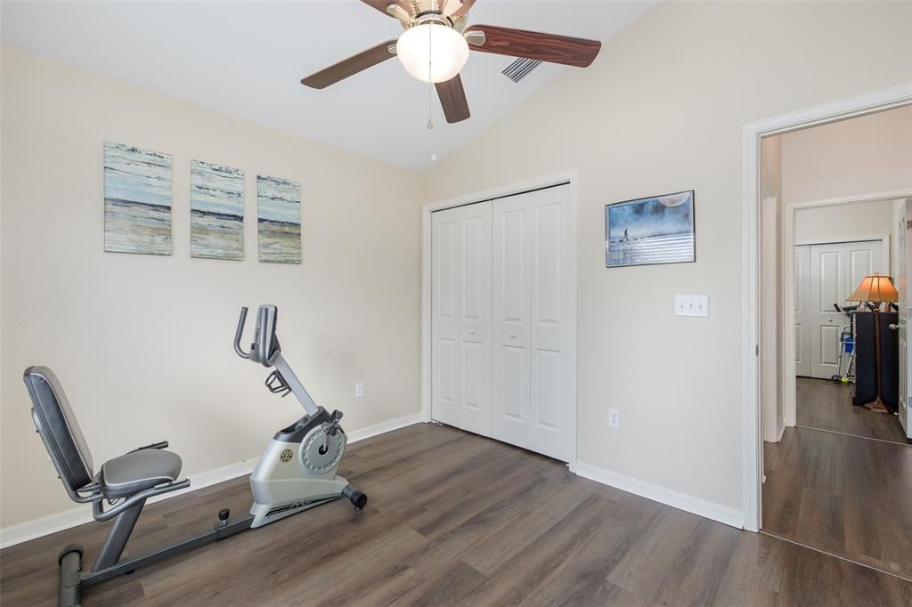 For Sale: $365,000 (4 beds, 2 baths, 1993 Square Feet)