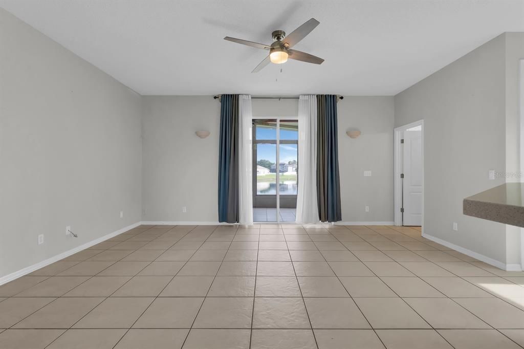 For Sale: $525,000 (4 beds, 2 baths, 2404 Square Feet)