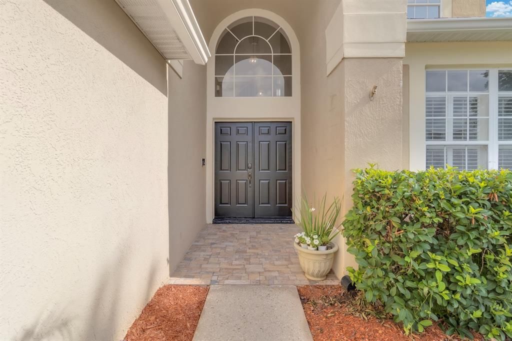 For Sale: $525,000 (4 beds, 2 baths, 2404 Square Feet)