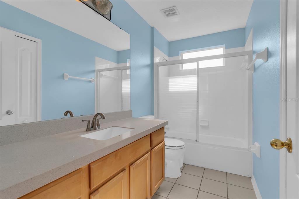 For Sale: $525,000 (4 beds, 2 baths, 2404 Square Feet)