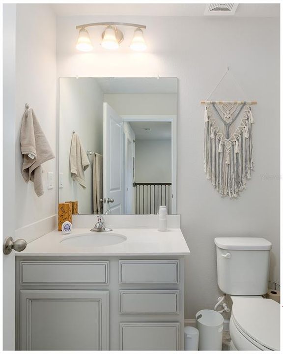 For Sale: $338,000 (3 beds, 2 baths, 1582 Square Feet)