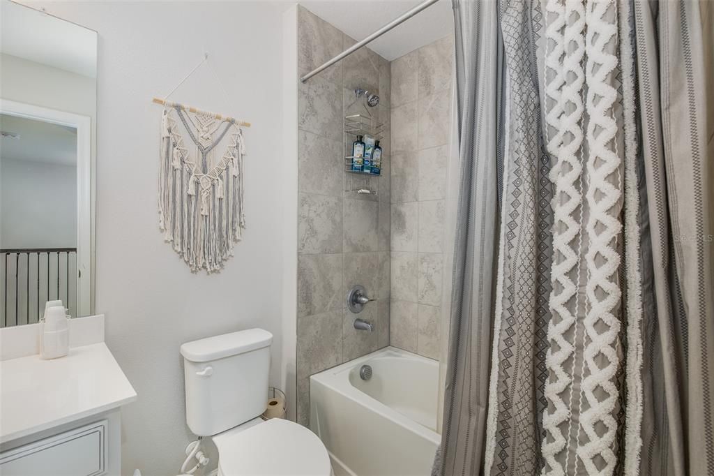 For Sale: $338,000 (3 beds, 2 baths, 1582 Square Feet)