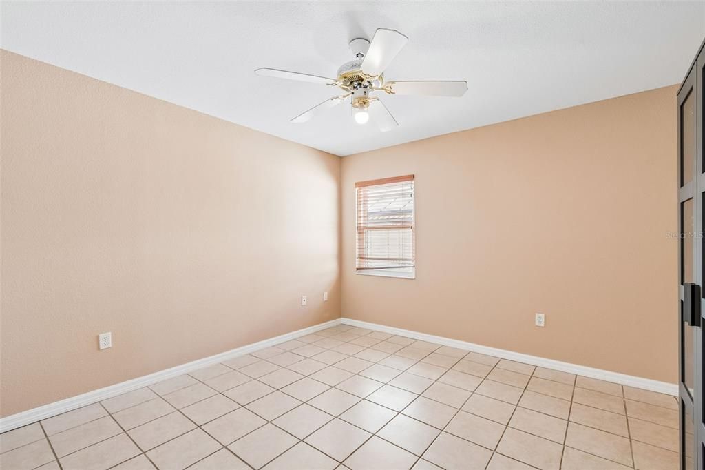 For Sale: $465,000 (4 beds, 2 baths, 2339 Square Feet)