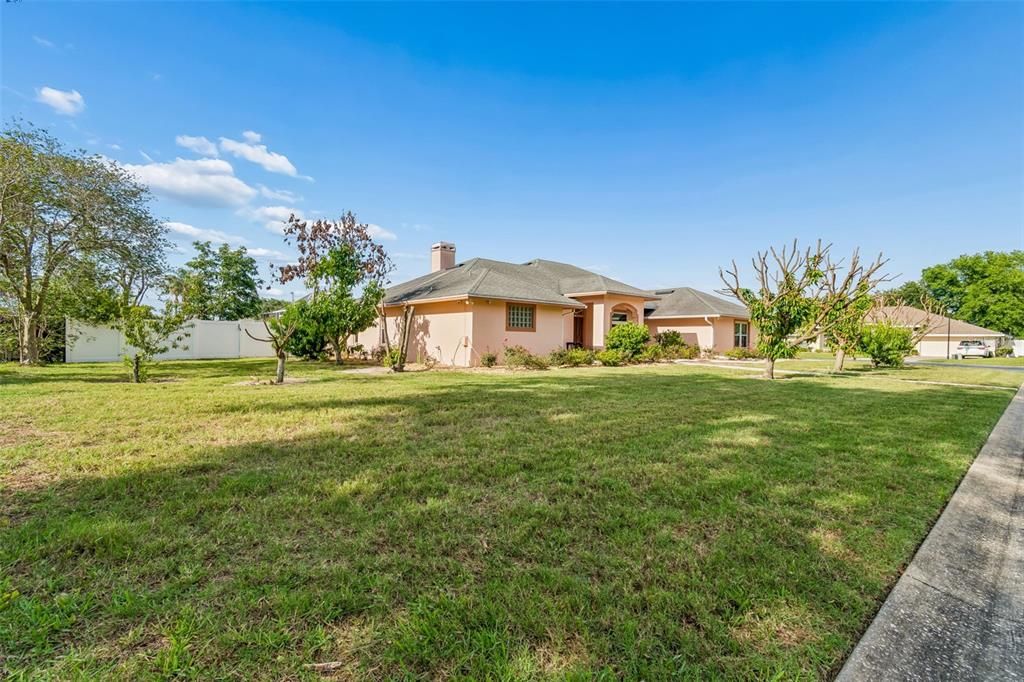 For Sale: $465,000 (4 beds, 2 baths, 2339 Square Feet)