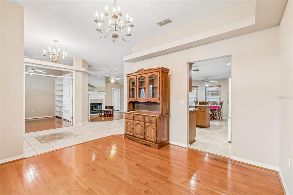 For Sale: $465,000 (4 beds, 2 baths, 2339 Square Feet)