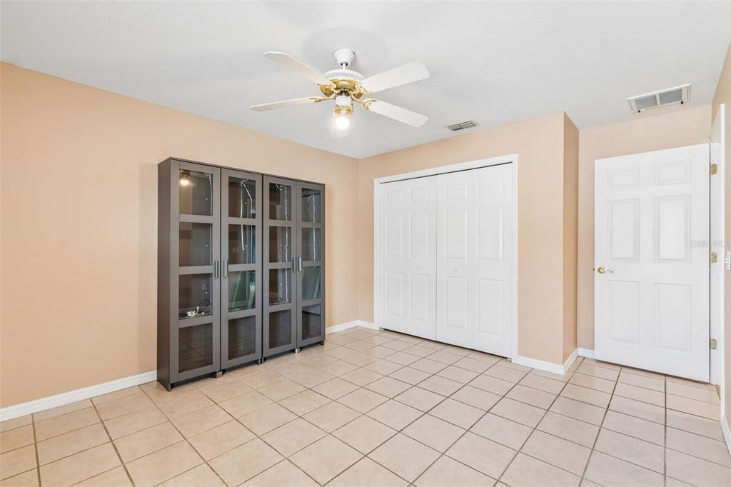 For Sale: $465,000 (4 beds, 2 baths, 2339 Square Feet)