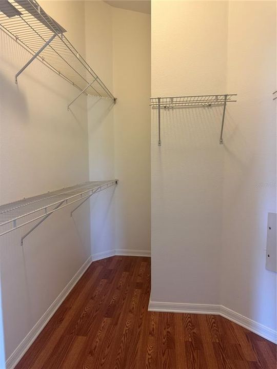 En Renta: $2,300 (4 camas, 3 baños, 1801 Pies cuadrados)