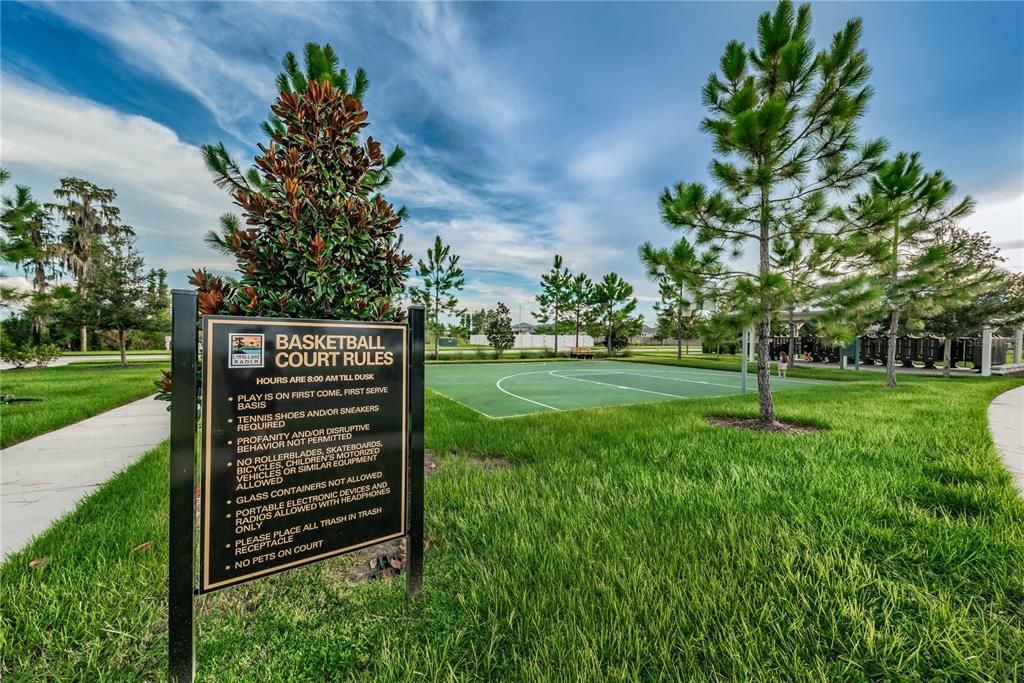For Sale: $774,900 (4 beds, 3 baths, 2762 Square Feet)