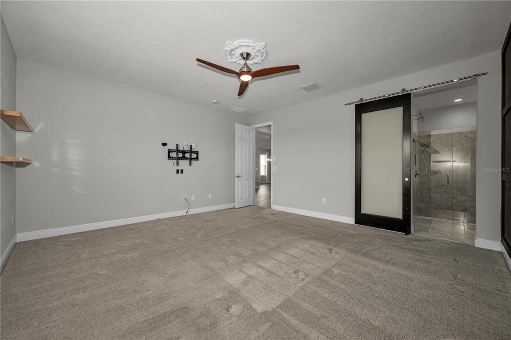 For Sale: $774,900 (4 beds, 3 baths, 2762 Square Feet)