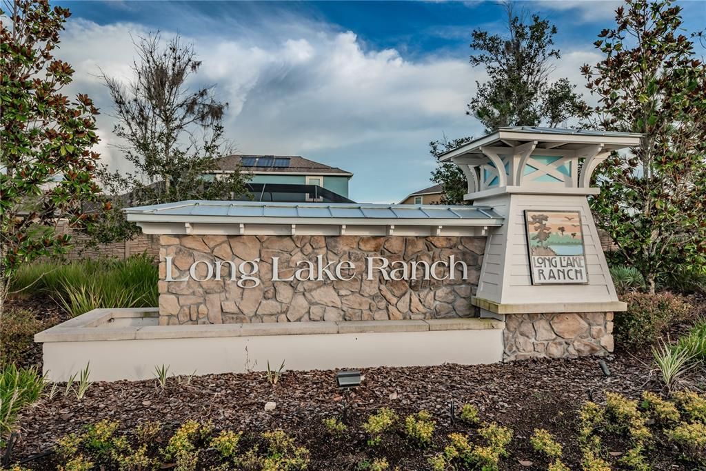 For Sale: $774,900 (4 beds, 3 baths, 2762 Square Feet)