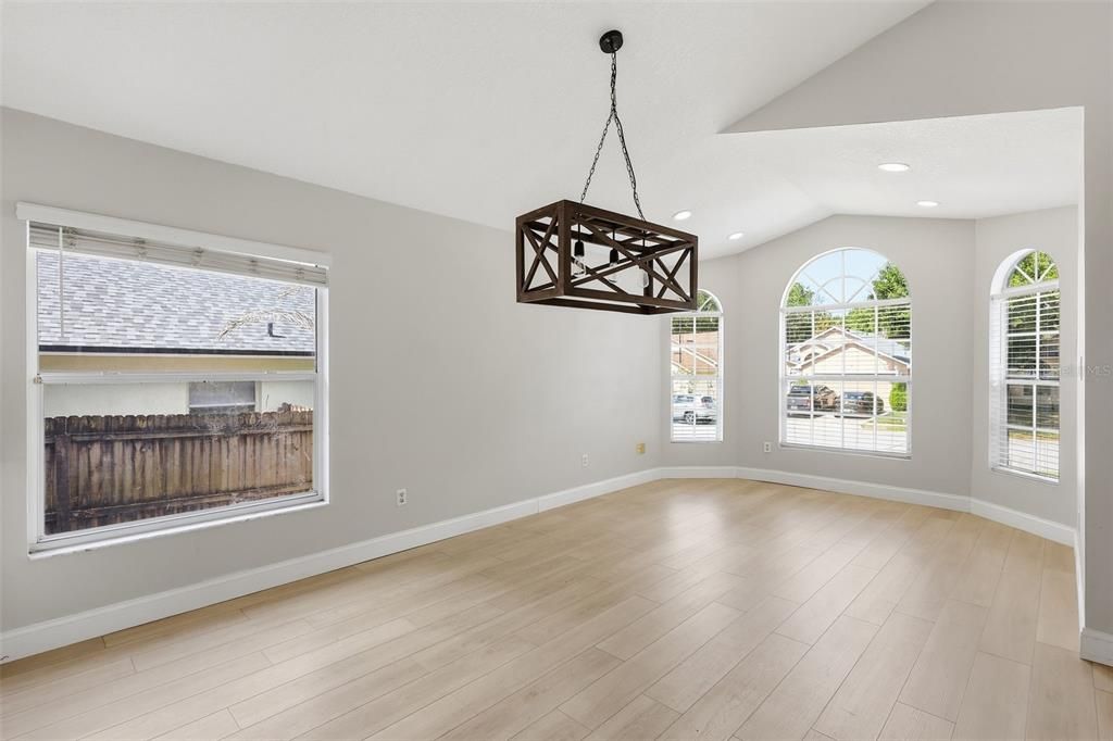 For Sale: $425,000 (3 beds, 2 baths, 1455 Square Feet)