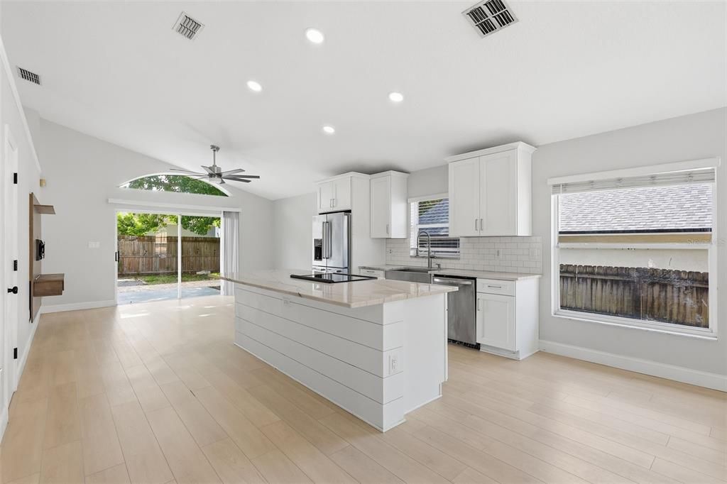 For Sale: $425,000 (3 beds, 2 baths, 1455 Square Feet)