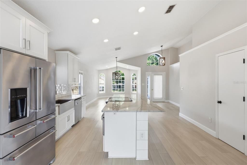 For Sale: $425,000 (3 beds, 2 baths, 1455 Square Feet)