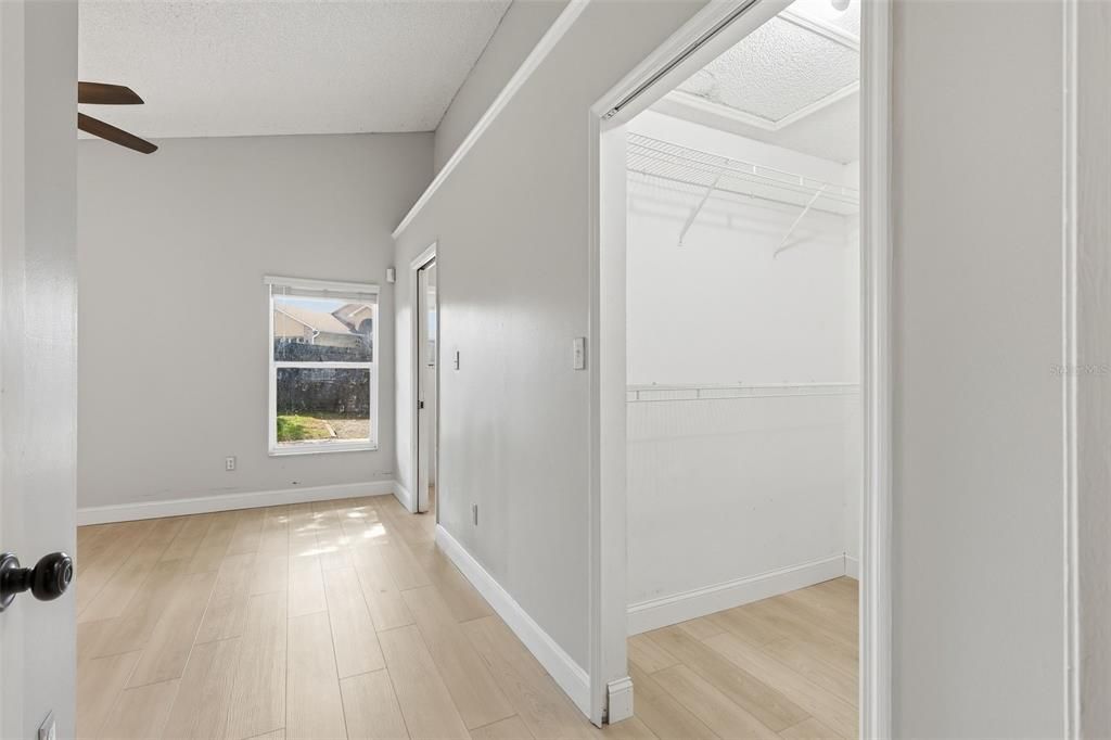 For Sale: $425,000 (3 beds, 2 baths, 1455 Square Feet)