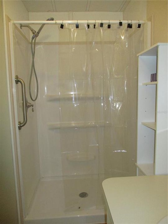 For Sale: $155,000 (2 beds, 2 baths, 840 Square Feet)