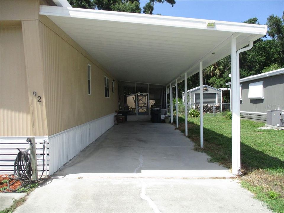 For Sale: $155,000 (2 beds, 2 baths, 840 Square Feet)