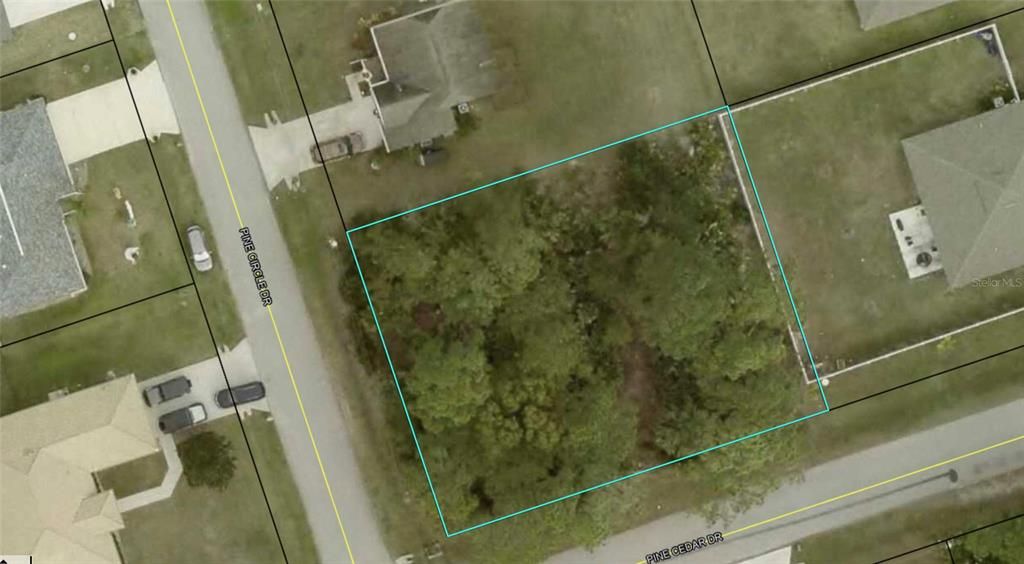 待售: $79,700 (0.29 acres)