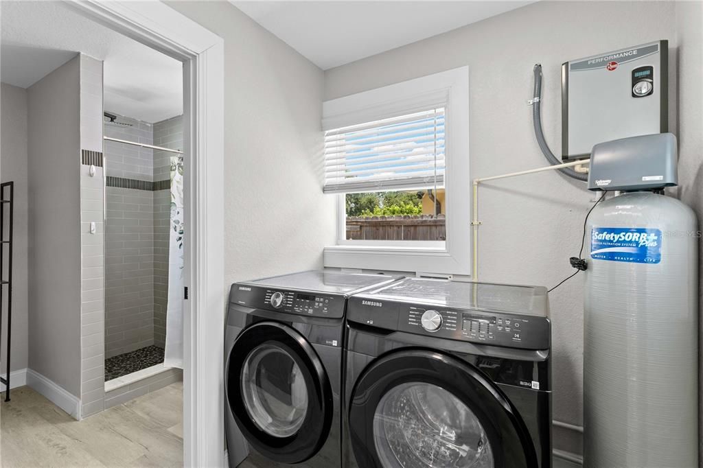 En Venta: $535,000 (3 camas, 2 baños, 1441 Pies cuadrados)