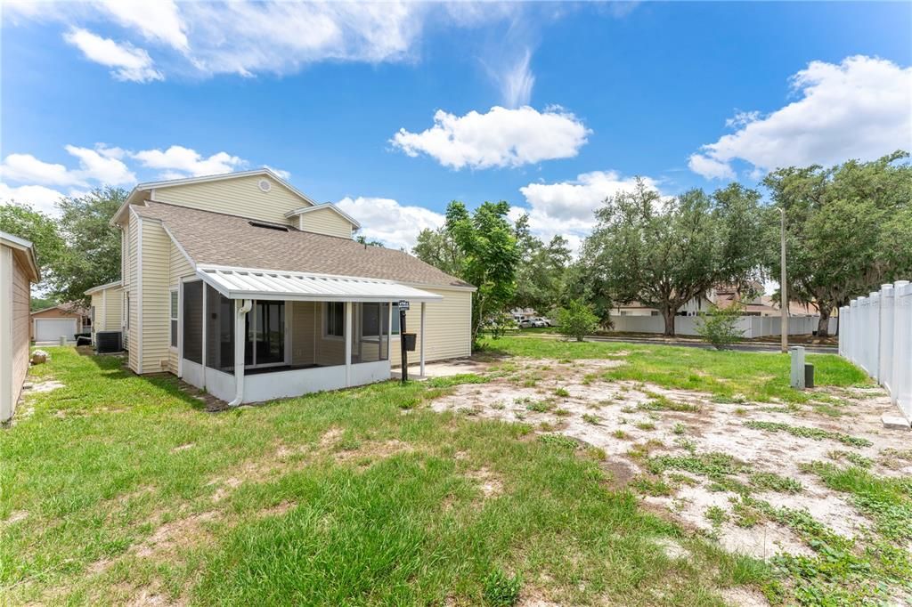 For Sale: $349,000 (3 beds, 2 baths, 1375 Square Feet)
